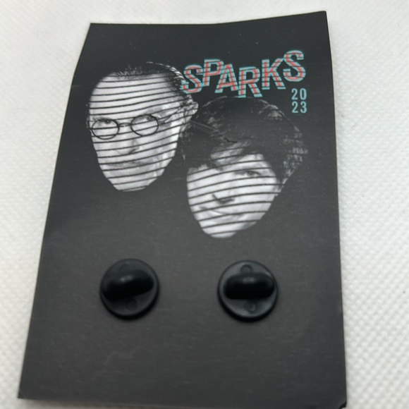 Pin, Sparks- an American pop duo. Never worn - Picture 2 of 6